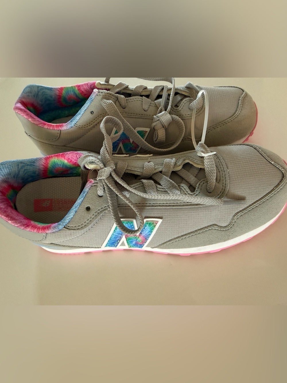 New Balance 515 Tie Dye Gray Pink Sneakers Women’s NWOT Retro Shoes Size 6